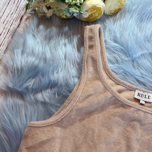 KULE Beige Terry Cloth Crop Tank sz L - Picture 2 of 8